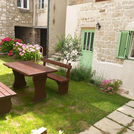 Rabski Dvor Apartamento Rab Town Exterior foto