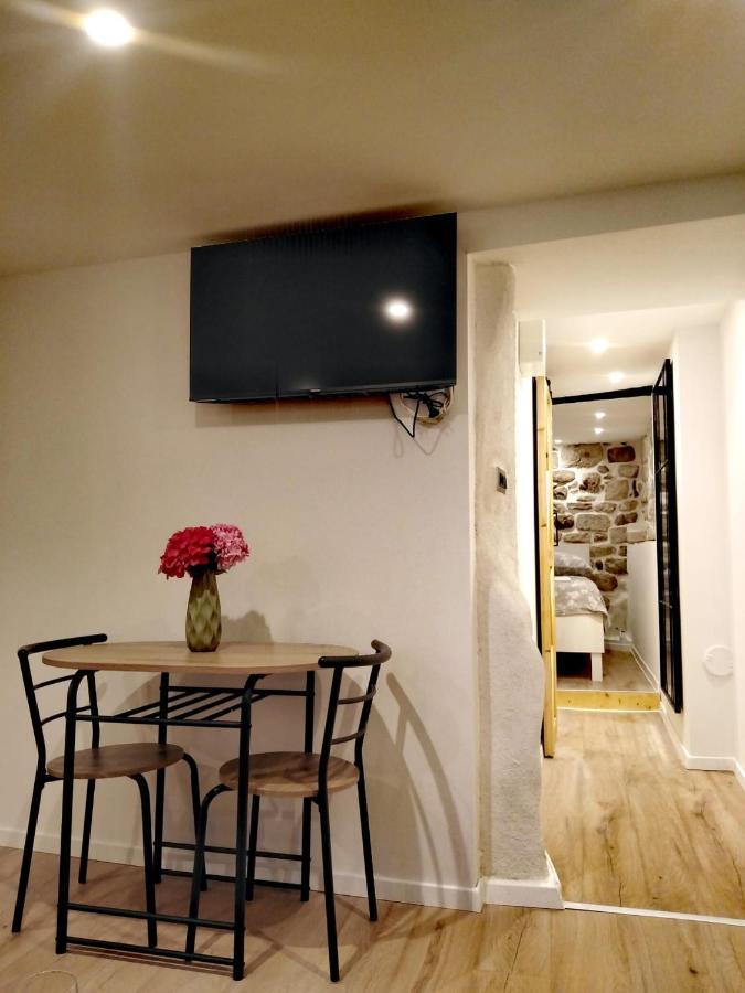 Rabski Dvor Apartamento Rab Town Exterior foto